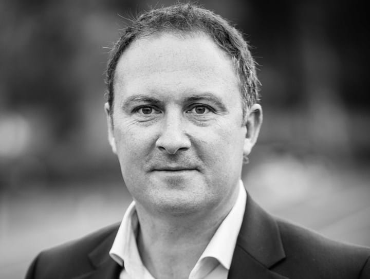 how this major operator rapidly adapted to new fitness landscape